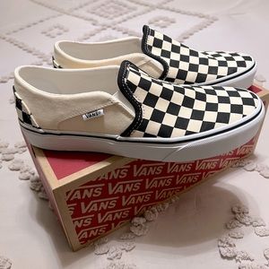 Brand new size 8 vans